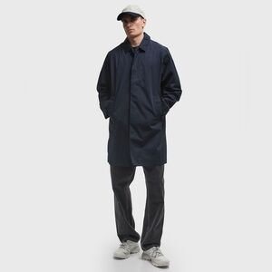 Barbour Rokig Waterproof Jacket in Navy
